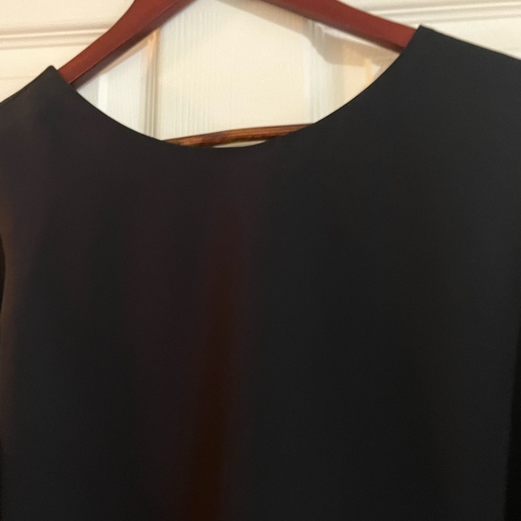 High low blouse, very flattering cut - Picture 6 of 7